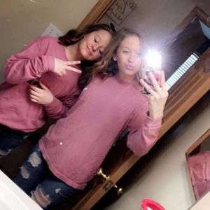 Meet your Posher, Abby